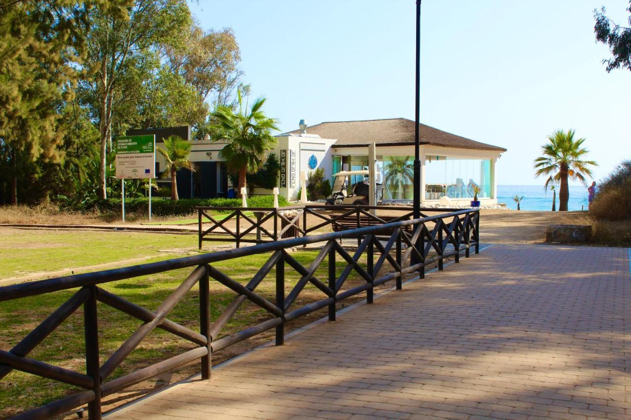 Apartment In El Presidente Beach Side New Golden Mile Estepona Kültér fotó
