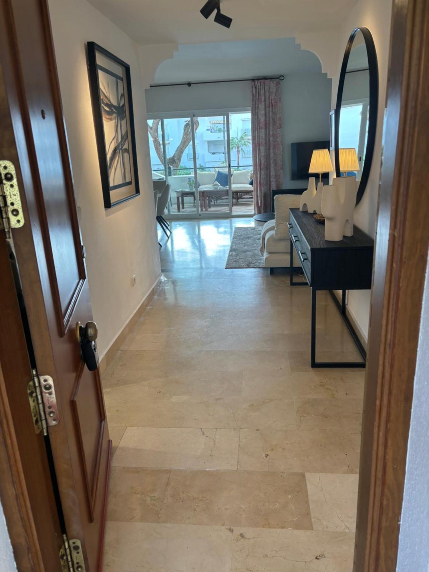 Apartment In El Presidente Beach Side New Golden Mile Estepona Kültér fotó